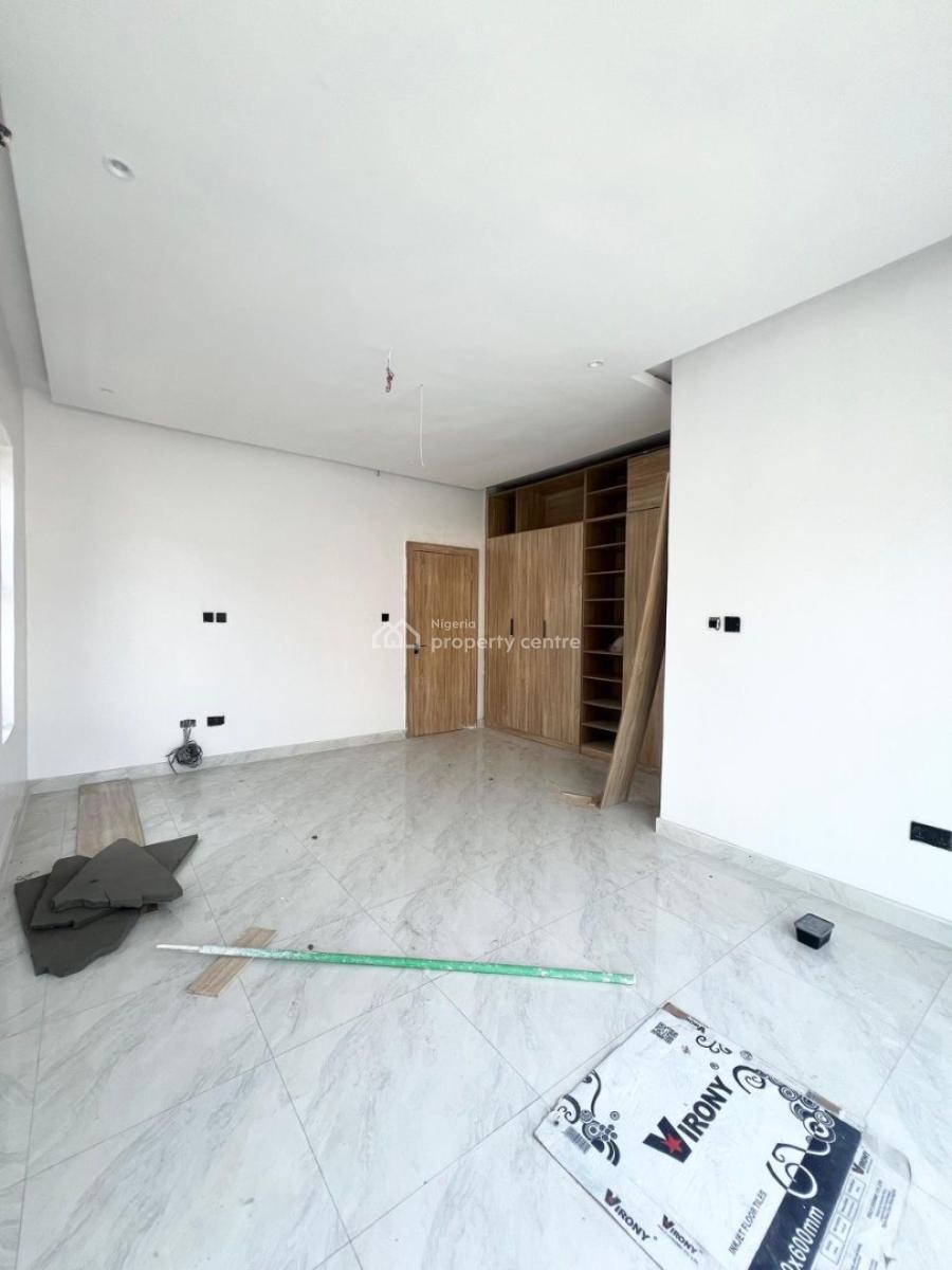 Unique 4bedroom Duplex with Bq, Chevron Lekki, Lekki, Lagos, Semi-detached Duplex for Sale