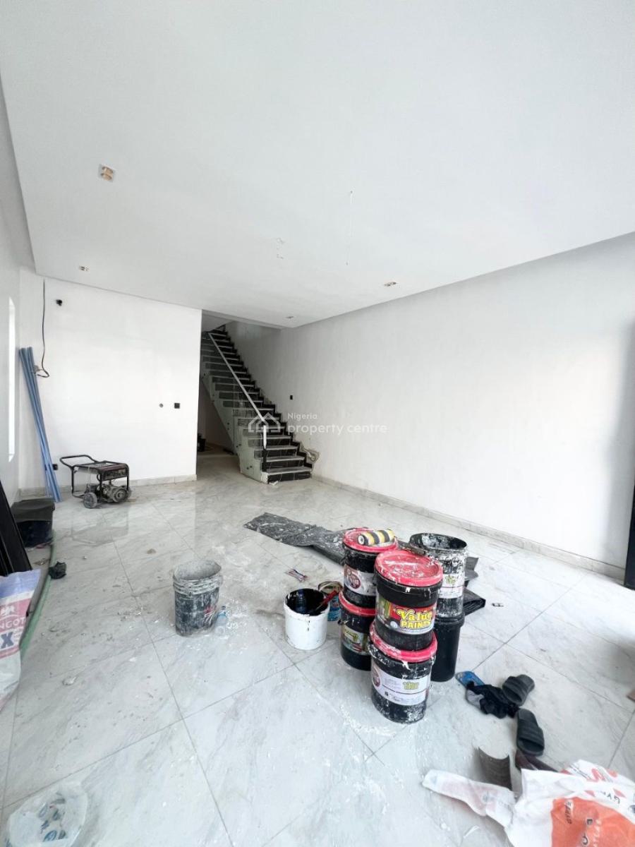 Unique 4bedroom Duplex with Bq, Chevron Lekki, Lekki, Lagos, Semi-detached Duplex for Sale