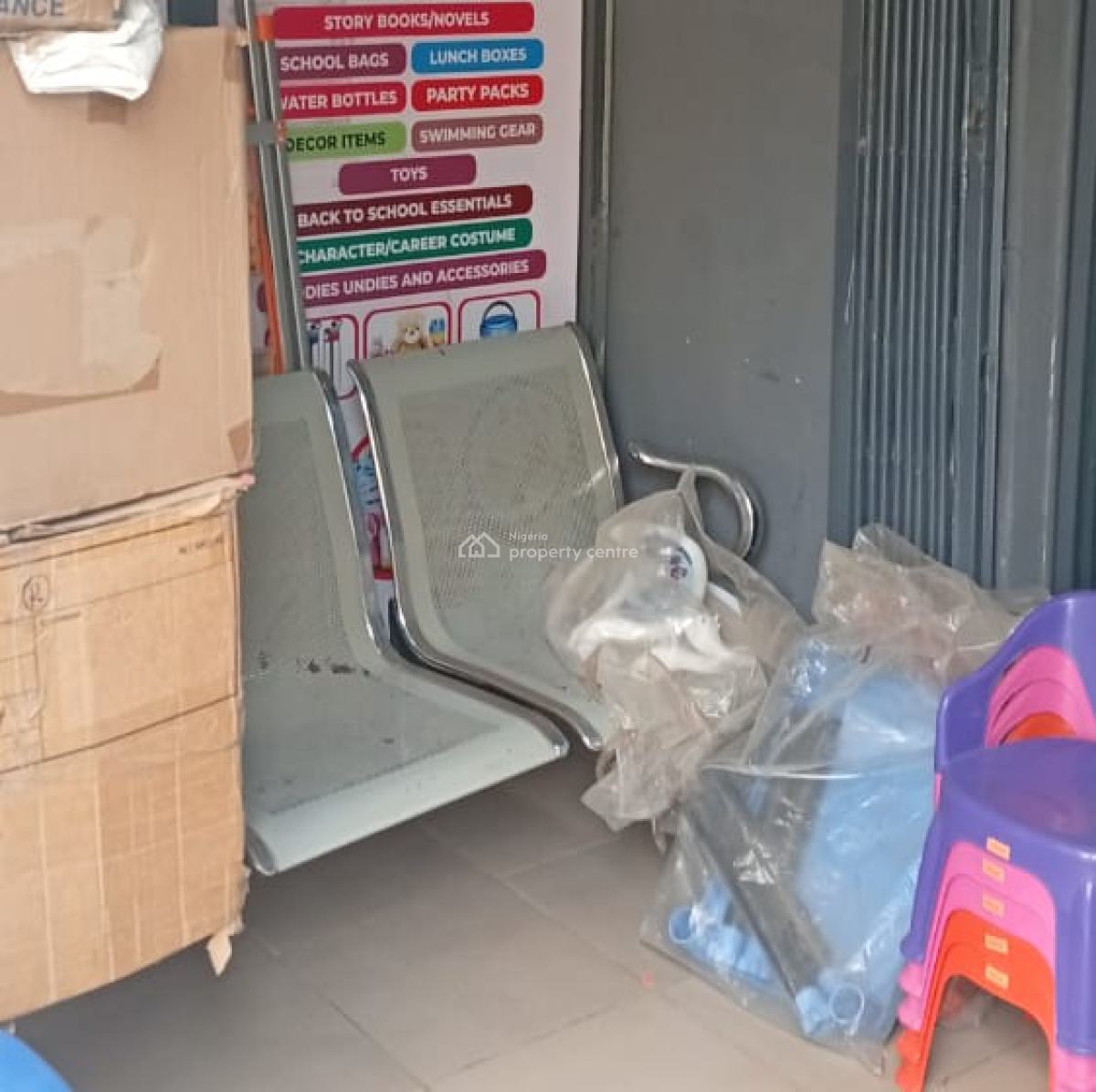 Shop Space on The Ground Floor, 3rd Avenue, Gwarinpa, Abuja, Shop for Rent