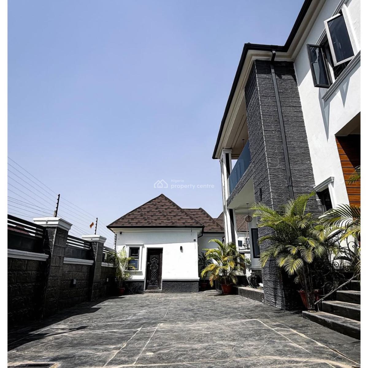 Elegant 4bedroom Detached Duplex with 2living Room and a Bq, Lugbe District, Abuja, Detached Duplex for Sale