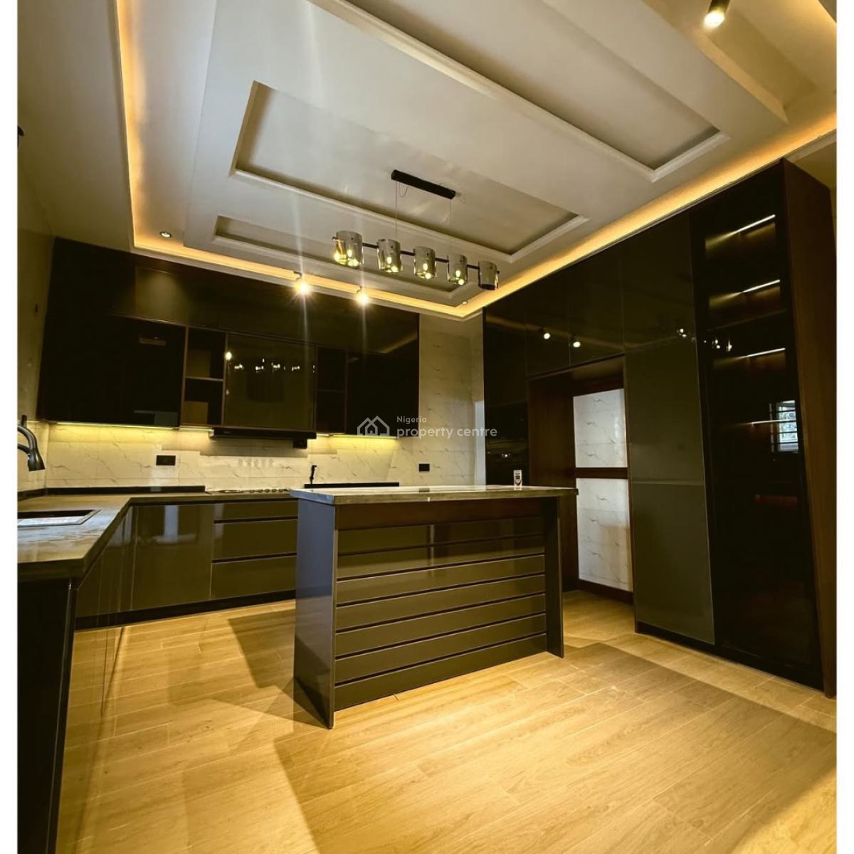 Elegant 4bedroom Detached Duplex with 2living Room and a Bq, Lugbe District, Abuja, Detached Duplex for Sale