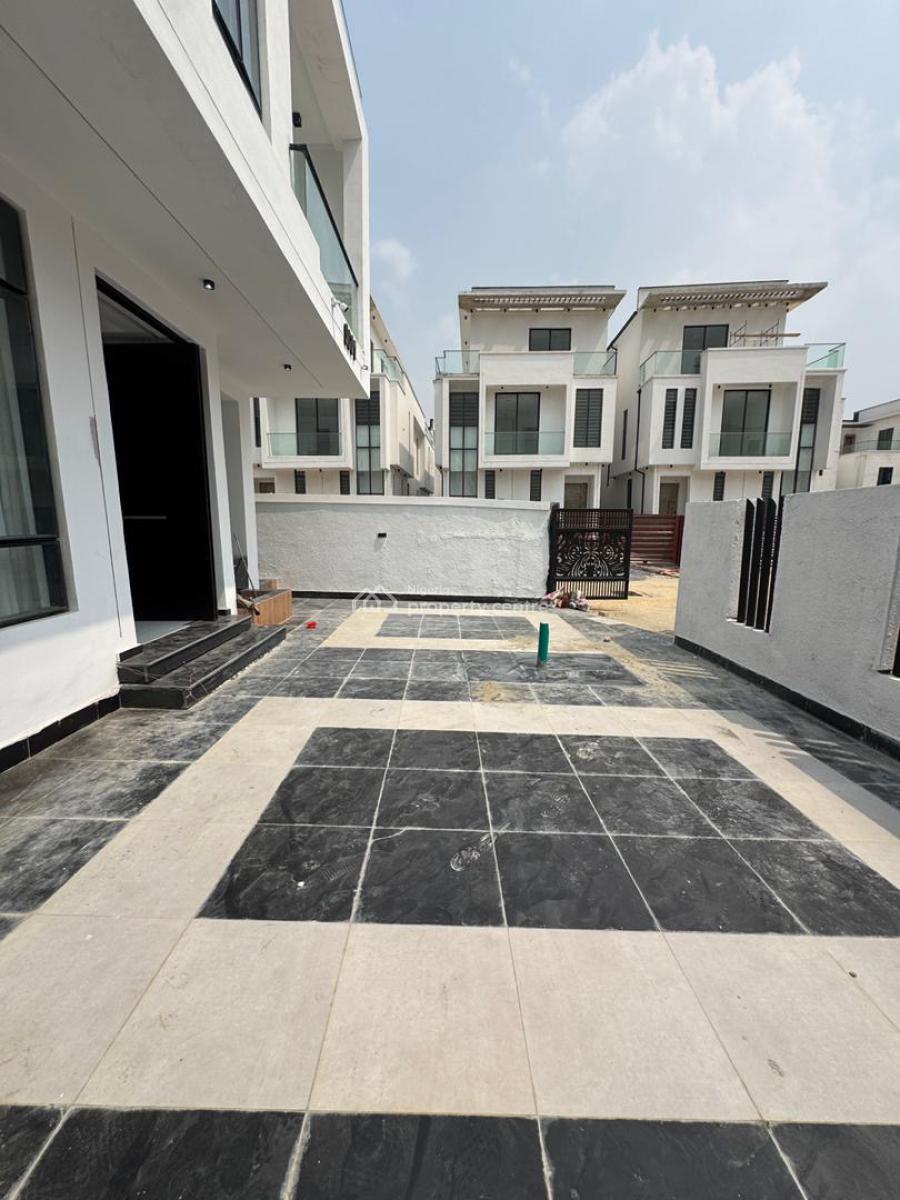 Pristine 5 Bedroom Detached Duplex with Swimming Pool,bq  Within a Gat, Chevron, Lekki, Lagos, Detached Duplex for Sale