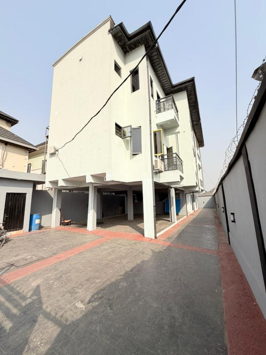 1 Bedroom Apartment at Magodo Gra 1, Gra Phase 1, Magodo, Lagos, Mini Flat (room and Parlour) for Sale