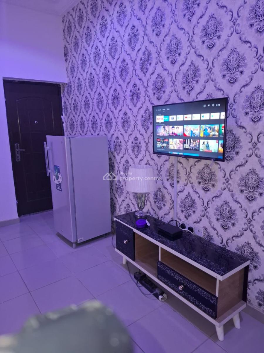 Furnished and Serviced Room, Valencia Estate, Dakwo, Abuja, Self Contain (single Rooms) for Rent