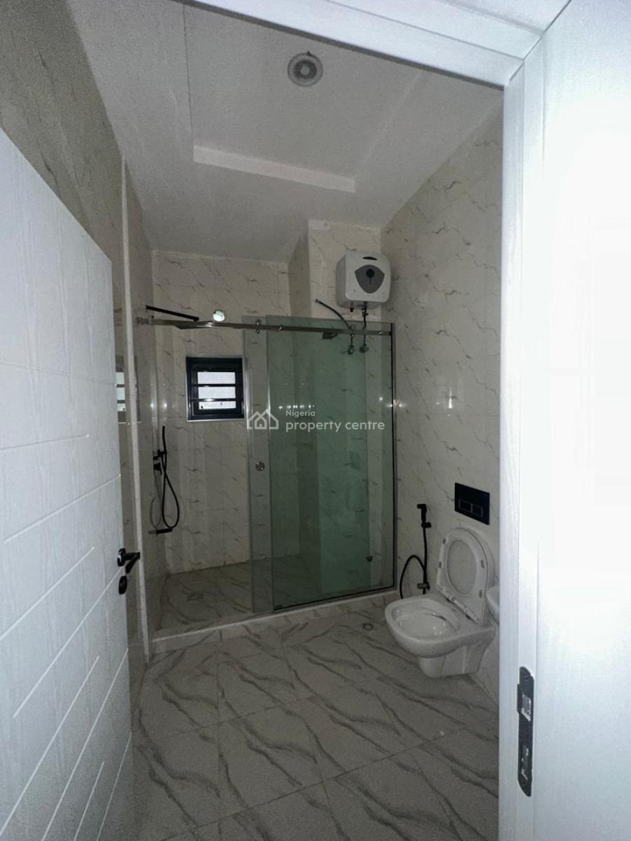 3 Bedroom Flat with Bq, Off Freedom Way Lekki Phase 1, Lekki Lagos, Lekki Phase 1, Lekki, Lagos, Flat / Apartment for Sale