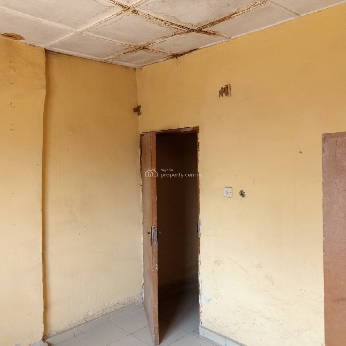 Lovely 2bd, Liberty Junction, Kubwa, Abuja, Semi-detached Bungalow for Rent