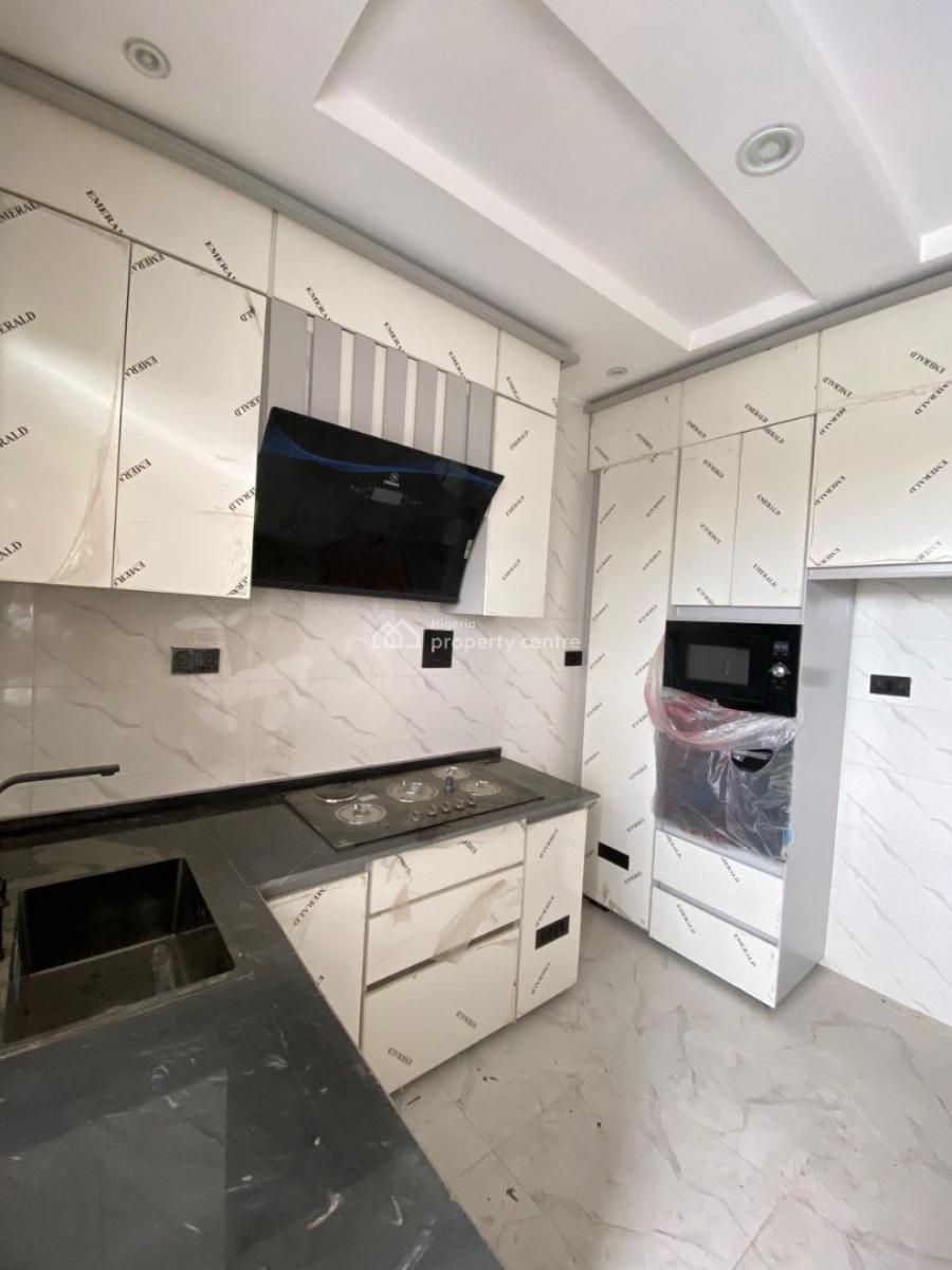 Exquisite 2 Bedroom Apartment, Chevron Axis, Igbo Efon, Lekki, Lagos, Flat / Apartment for Sale