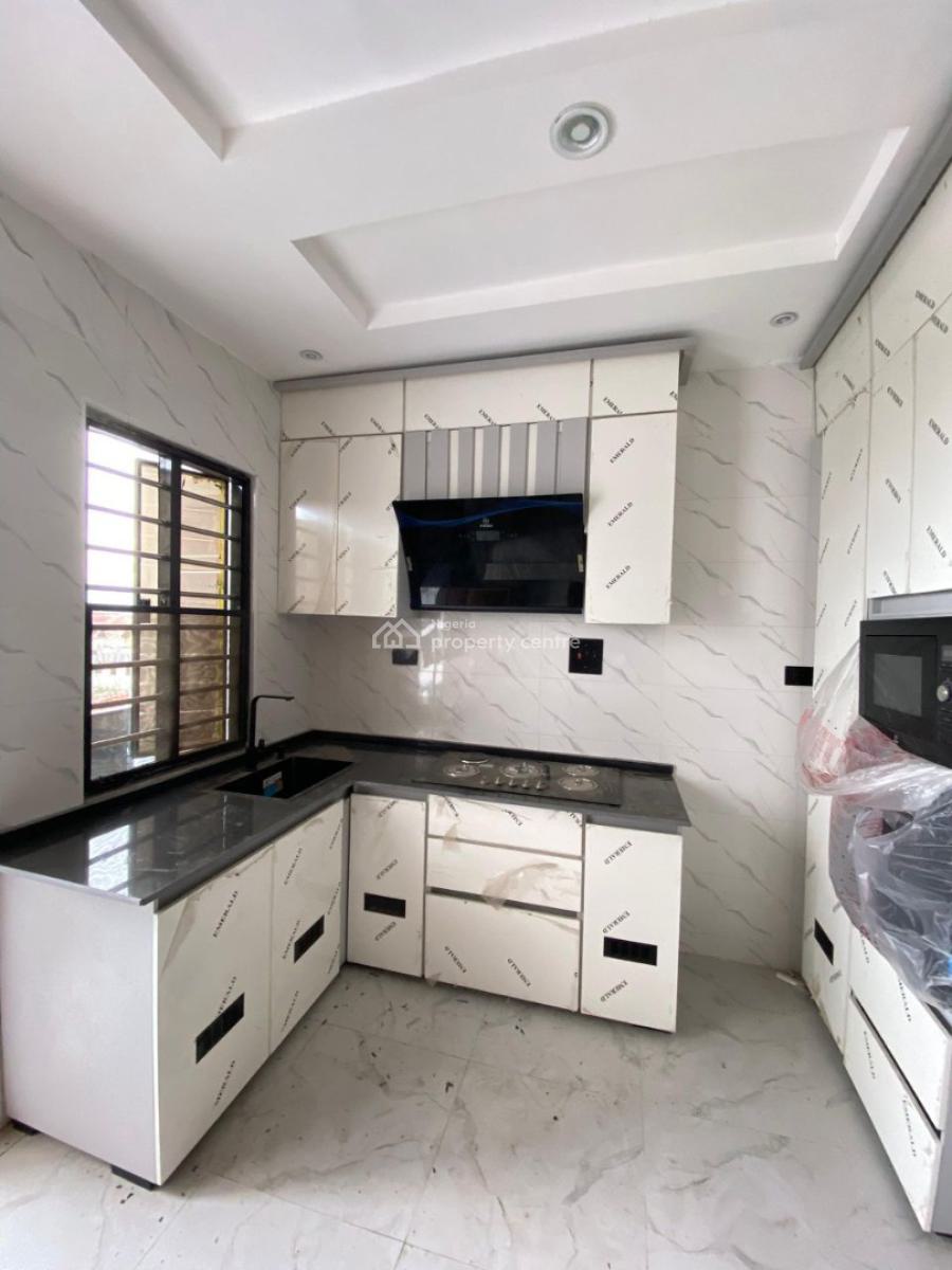 Exquisite 2 Bedroom Apartment, Chevron Axis, Igbo Efon, Lekki, Lagos, Flat / Apartment for Sale