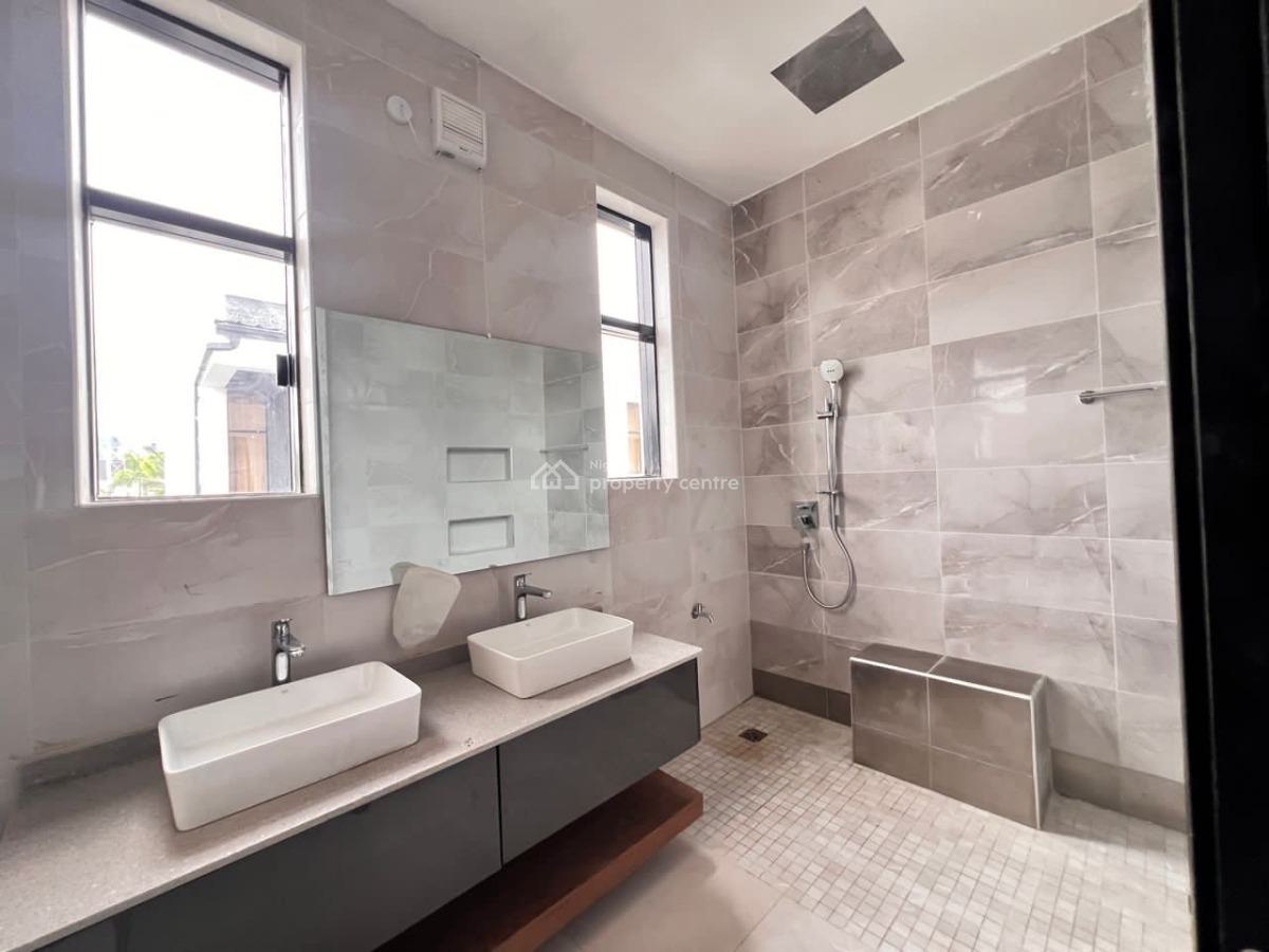 Well Maintained 4 Bedroom Semi Detached with Bq in a Prime Estate, Victoria Island (vi), Lagos, Semi-detached Duplex for Sale