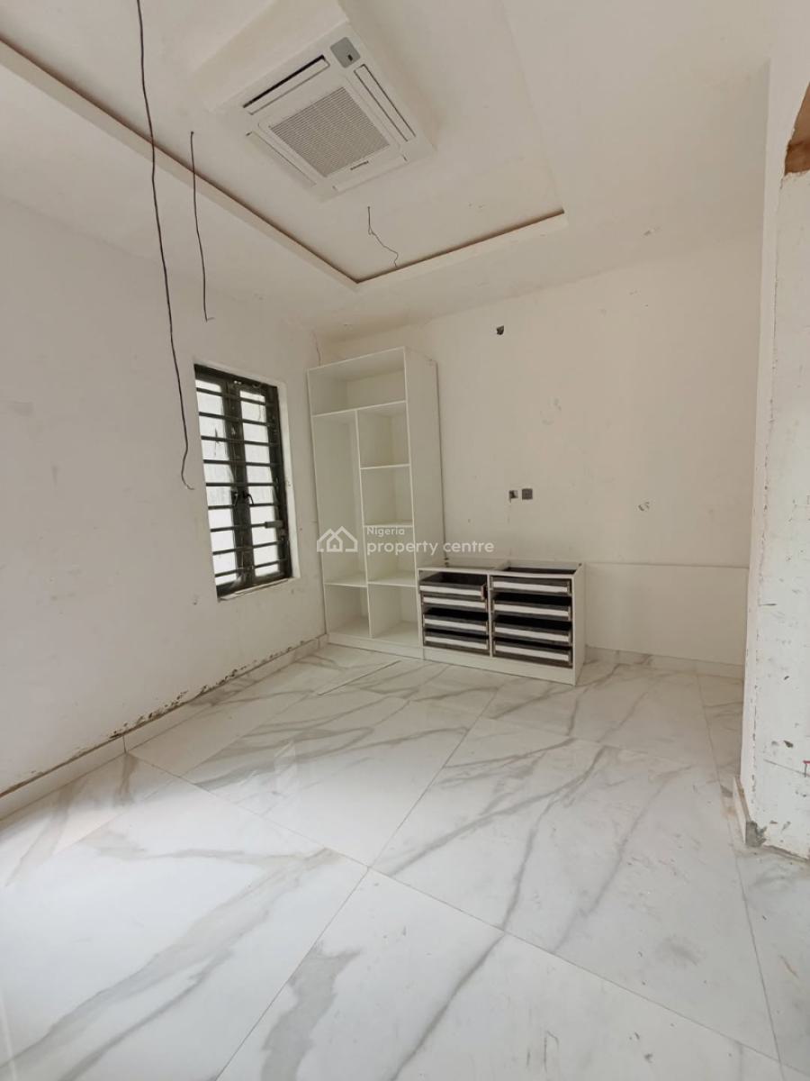 5 Bedroom Semi Detached Duplex, Ikeja Gra, Ikeja, Lagos, Semi-detached Duplex for Sale