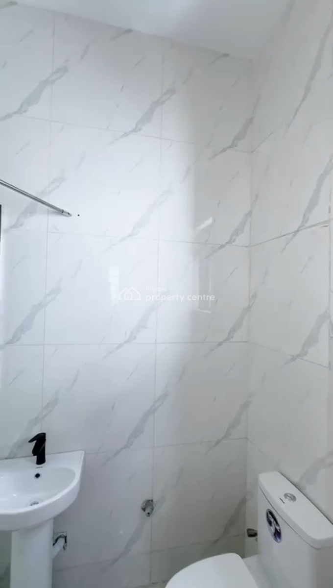 4 Bedroom Semi Detached, Around Abraham Adesanya. Lagos, Ajah, Lagos, Semi-detached Duplex for Sale