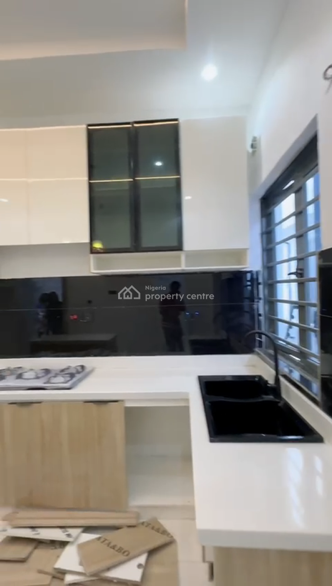 4 Bedroom Semi Detached, Around Abraham Adesanya. Lagos, Ajah, Lagos, Semi-detached Duplex for Sale