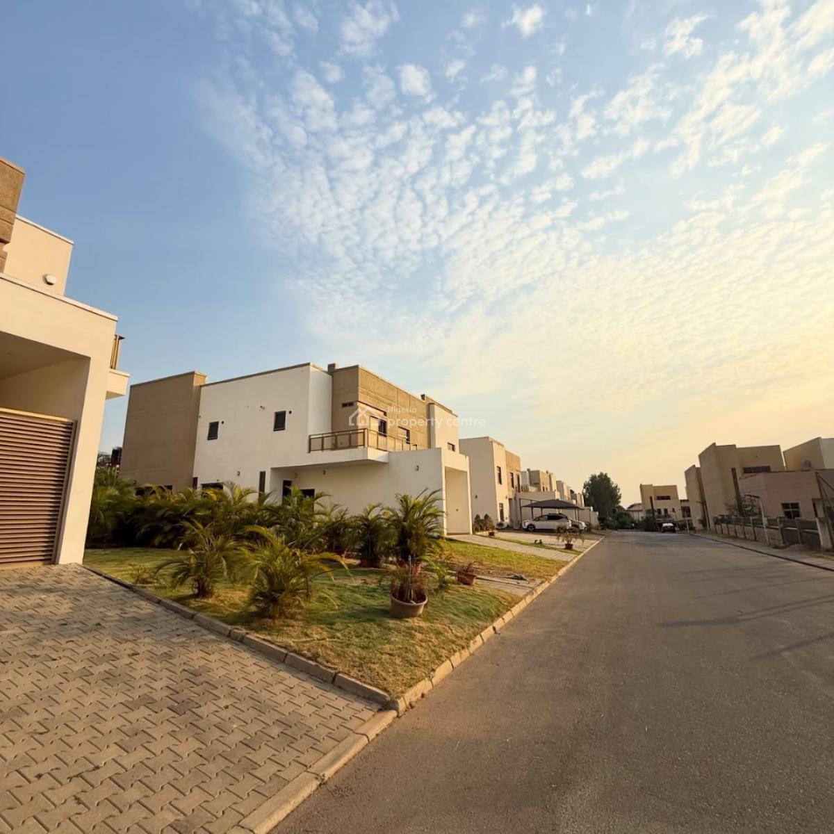 Smart 4bedroom Detached Duplex with 2bq in an Estate, Maitama District, Abuja, Detached Duplex for Sale