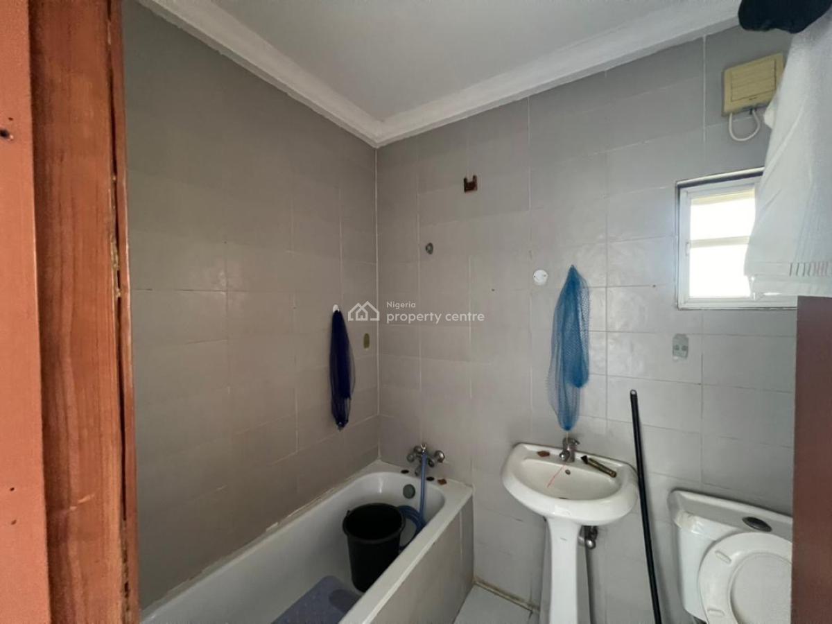 24 Hrs Light 3 Bedrooms Apartment and Bq (comes with Solar), Oniru, Oniru, Victoria Island (vi), Lagos, Flat / Apartment for Sale