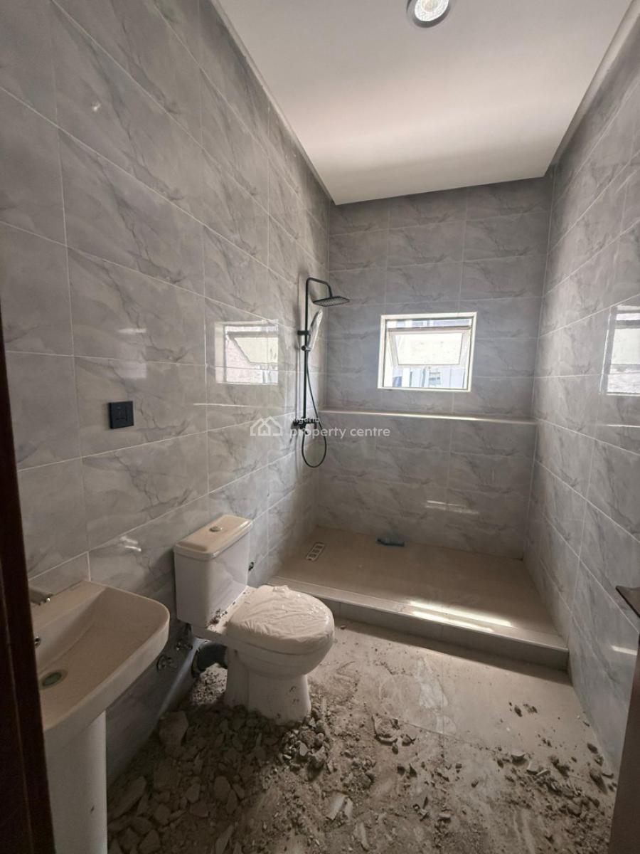 Newly Built Luxury 4-bedroom Terrace Duplex with Bq, Guzape District, Abuja, Terraced Duplex for Sale