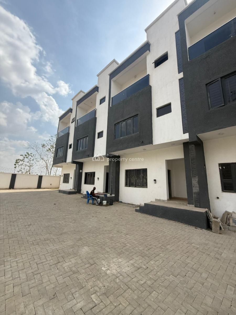 Newly Built Luxury 4-bedroom Terrace Duplex with Bq, Guzape District, Abuja, Terraced Duplex for Sale