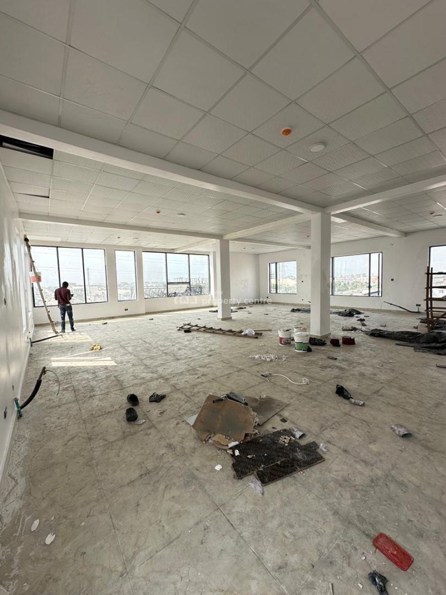 Commercial Plaza Property, Lekki Epe Express Way, Ikate, Lekki, Lagos, Plaza / Complex / Mall for Sale