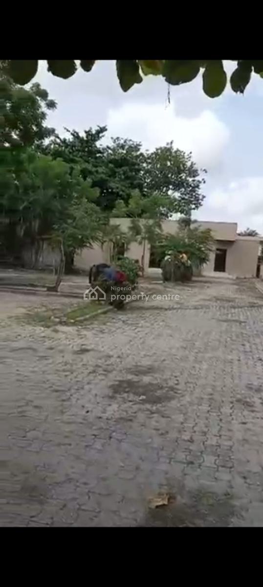 Structure on 1500sqm Allow for All Commercial, Restaurant, Gym Etc, Victoria Island, Victoria Island (vi), Lagos, Commercial Property for Rent