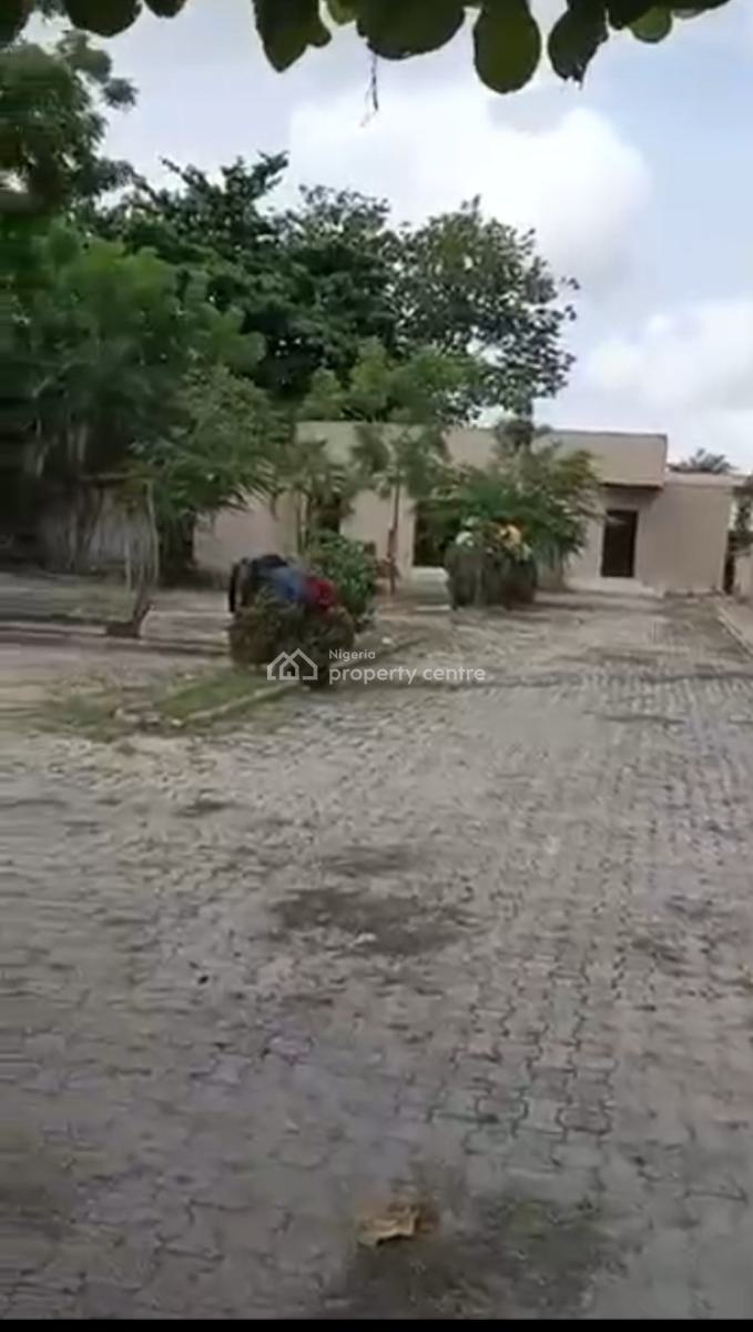 Structure on 1500sqm Allow for All Commercial, Restaurant, Gym Etc, Victoria Island, Victoria Island (vi), Lagos, Commercial Property for Rent