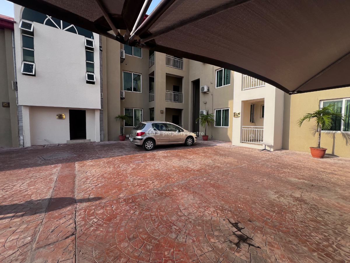 Luxury 10 Units of 3 Bedrooms Flats, Lekki Phase 1, Lekki, Lagos, Block of Flats for Sale