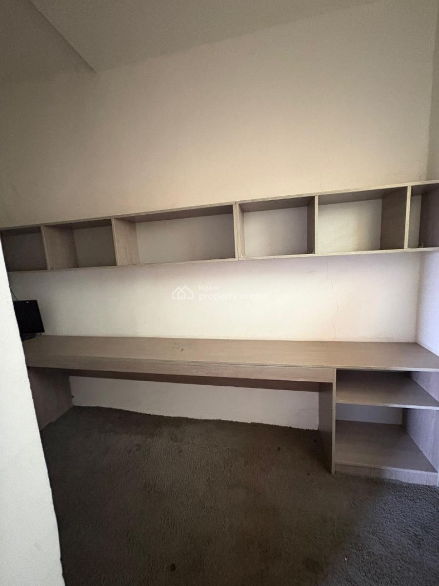 Distress 4bedroom Duplex with Bq, Osapa London, Osapa, Lekki, Lagos, Detached Duplex for Sale