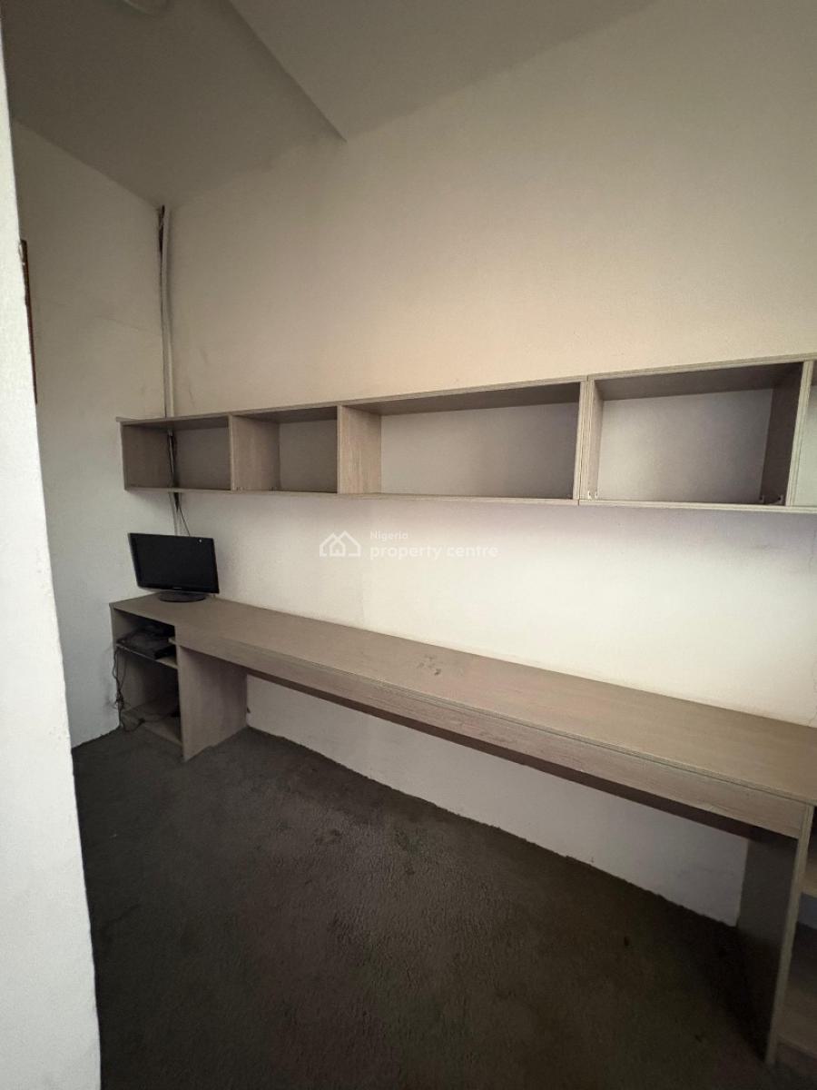 Distress 4bedroom Duplex with Bq, Osapa London, Osapa, Lekki, Lagos, Detached Duplex for Sale