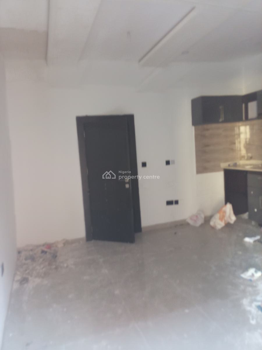 Modern Standard Roomself in a Very Serene Area Fully Serviced, Onike, Yaba, Lagos, Self Contain (single Rooms) for Rent