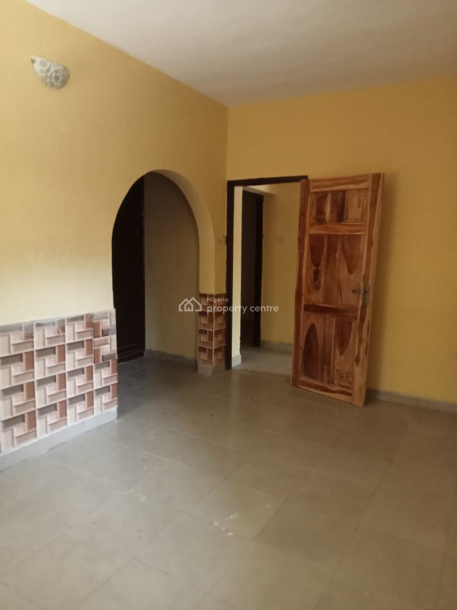 Lovely Ground Floor 3 Bedroom Apartment (ensuite), Abule Egba, Abule Egba, Agege, Lagos, Flat / Apartment for Rent