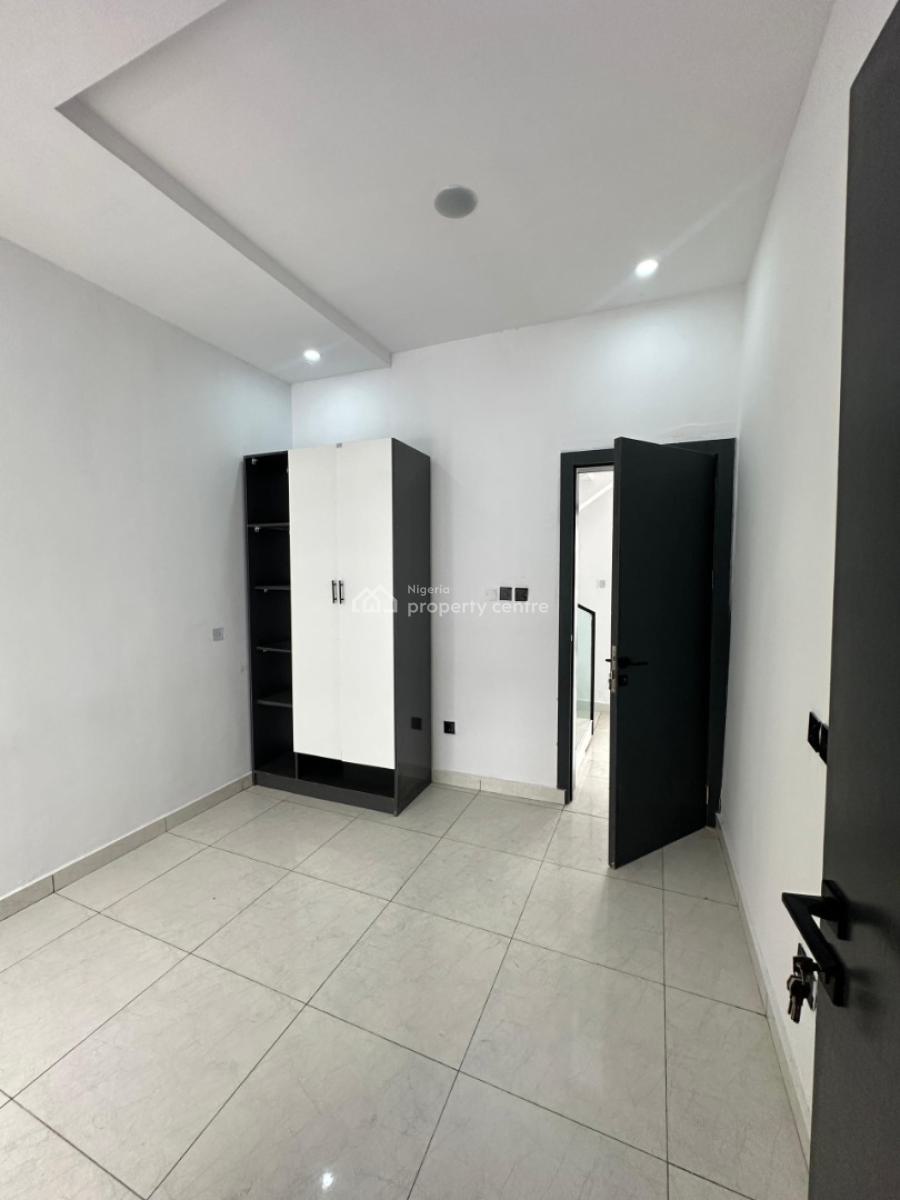 Exquisite Luxury Spacious 4 Bedroom Semi-detached Duplex + Bq & Pool, Orchid, Lekki, Lagos, Semi-detached Duplex for Sale