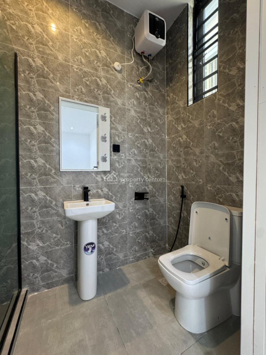 Standard 2 Bedroom Apartment in a Secure Environment, Ologolo, Lekki, Lagos, Flat / Apartment for Sale