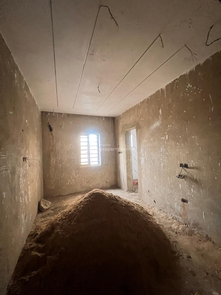 Contemporary 5 Bedrooms Semi Detached -duplex House with Bq, Gra Phase 1, Magodo, Lagos, Semi-detached Duplex for Sale