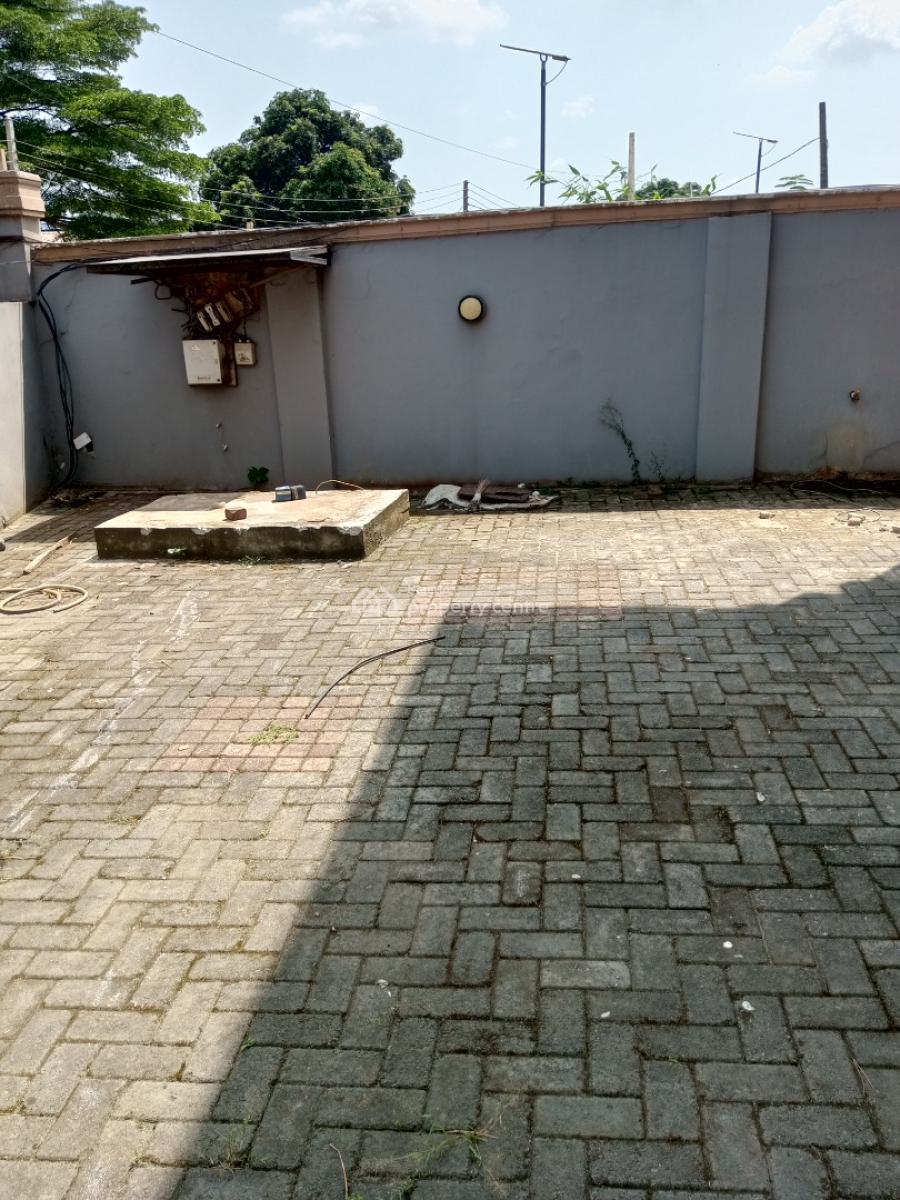 4 Bedroom Detached Duplex in a Very Nice Location at Sobo Arobiodu, Sobo Arobiodu, Ikeja Gra Lagos., Ikeja Gra, Ikeja, Lagos, Detached Duplex for Sale