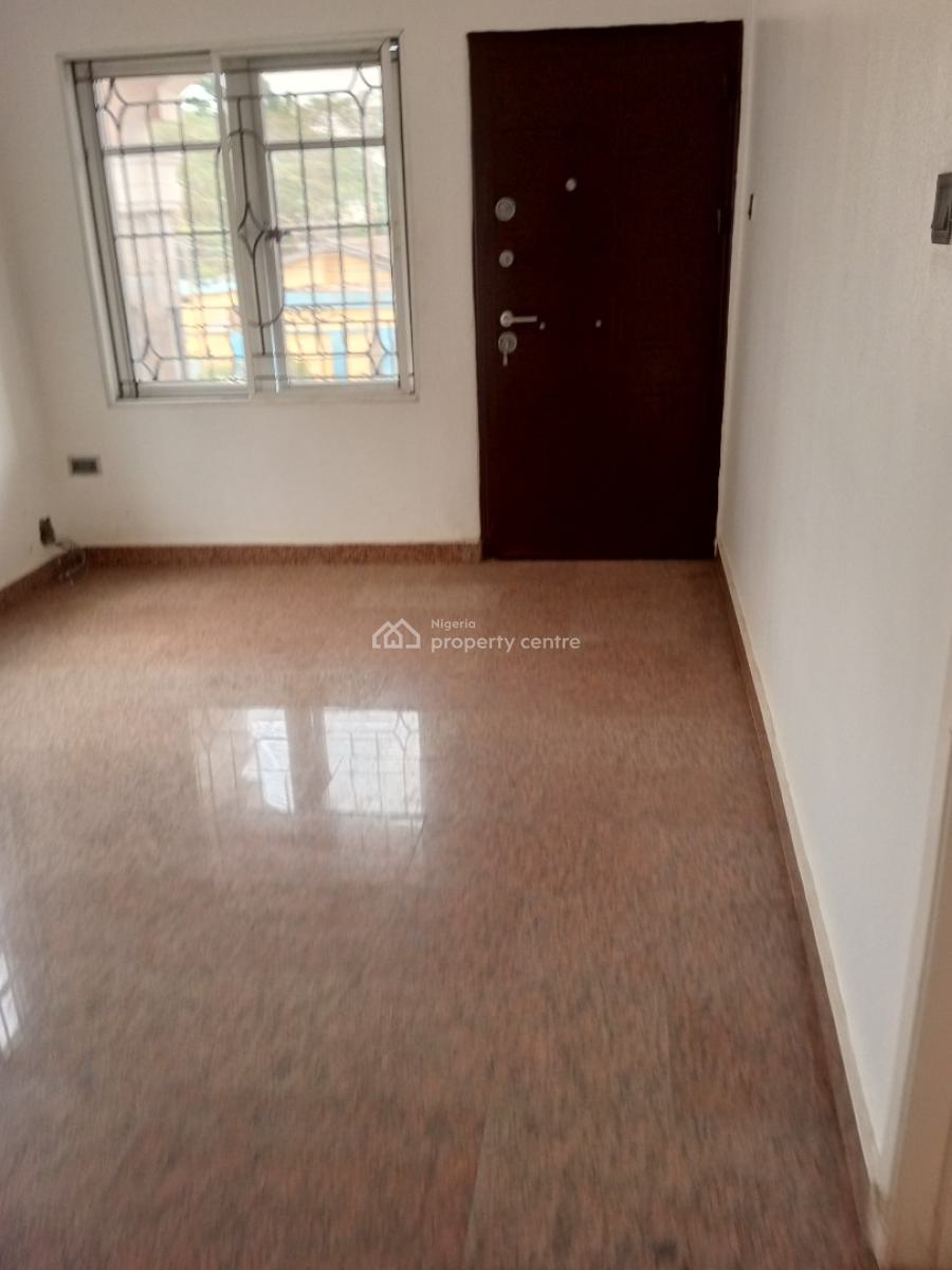 4 Bedroom Detached Duplex in a Very Nice Location at Sobo Arobiodu, Sobo Arobiodu, Ikeja Gra Lagos., Ikeja Gra, Ikeja, Lagos, Detached Duplex for Sale