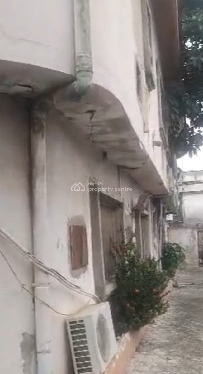 Ajao Estate)  a Structure on a Land Measuring 1220sqm  *title: C of O*, Ajao Estate)  a Structure on a Land Measuring 1220sqm, Isolo, Lagos, Residential Land for Sale