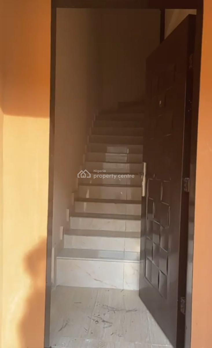 Well Built 3 Bedroom Apartment  at Budo Peninsula { Video}, Budo Peninsula Estate, Ajah, Lagos, Flat / Apartment for Rent