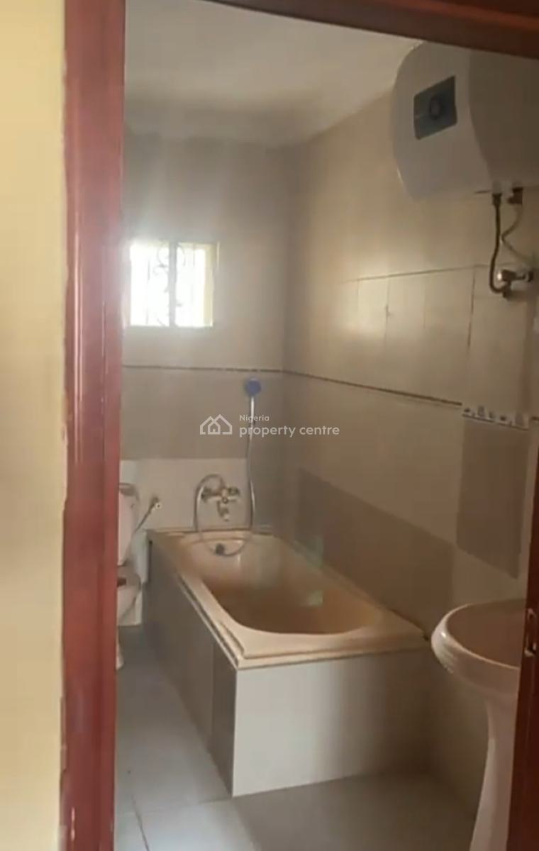 Well Built 3 Bedroom Apartment  at Budo Peninsula { Video}, Budo Peninsula Estate, Ajah, Lagos, Flat / Apartment for Rent