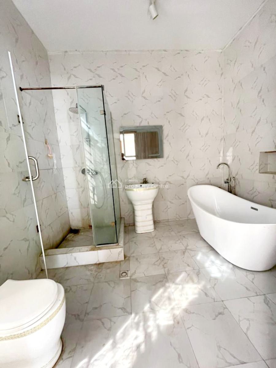 4 Bedroom Semi Detached Duplex with 1bq, Ikota Gra Estate, Ikota, Lekki, Lagos, Semi-detached Duplex for Rent