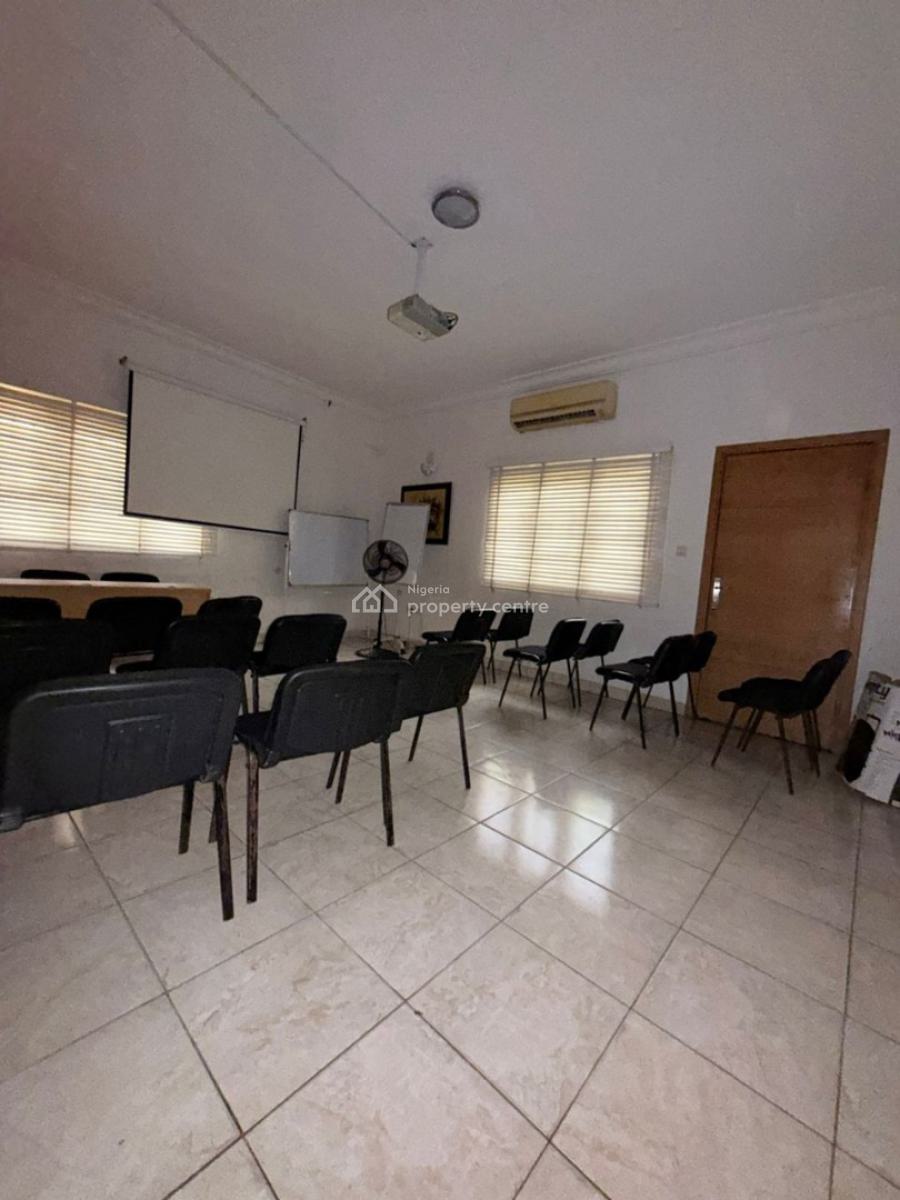 5bedroom Semi-detach Duplex, Right, Lekki Phase 1, Lekki, Lagos, Semi-detached Duplex for Rent