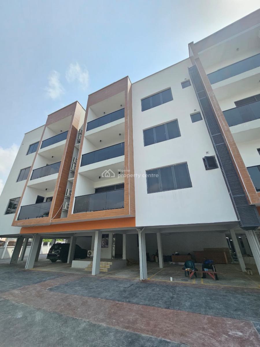 Well-built Luxury Spacious 3 Bedroom Apartment with Bq, Lekki Phase 1, Lagos, Lekki Phase 1, Lekki, Lagos, Flat / Apartment for Sale