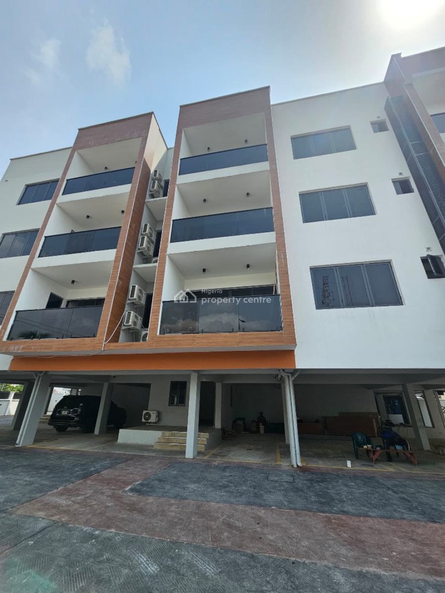 Well-built Luxury Spacious 3 Bedroom Apartment with Bq, Lekki Phase 1, Lagos, Lekki Phase 1, Lekki, Lagos, Flat / Apartment for Sale