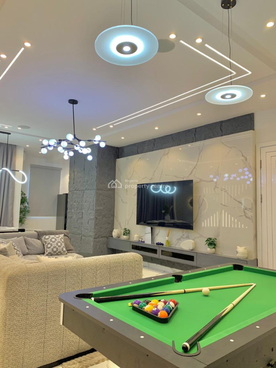 Luxury 2 Bedrooms Apartment with Ps5 and Snooker Table, Victoria Island (vi), Lagos, Flat / Apartment Short Let