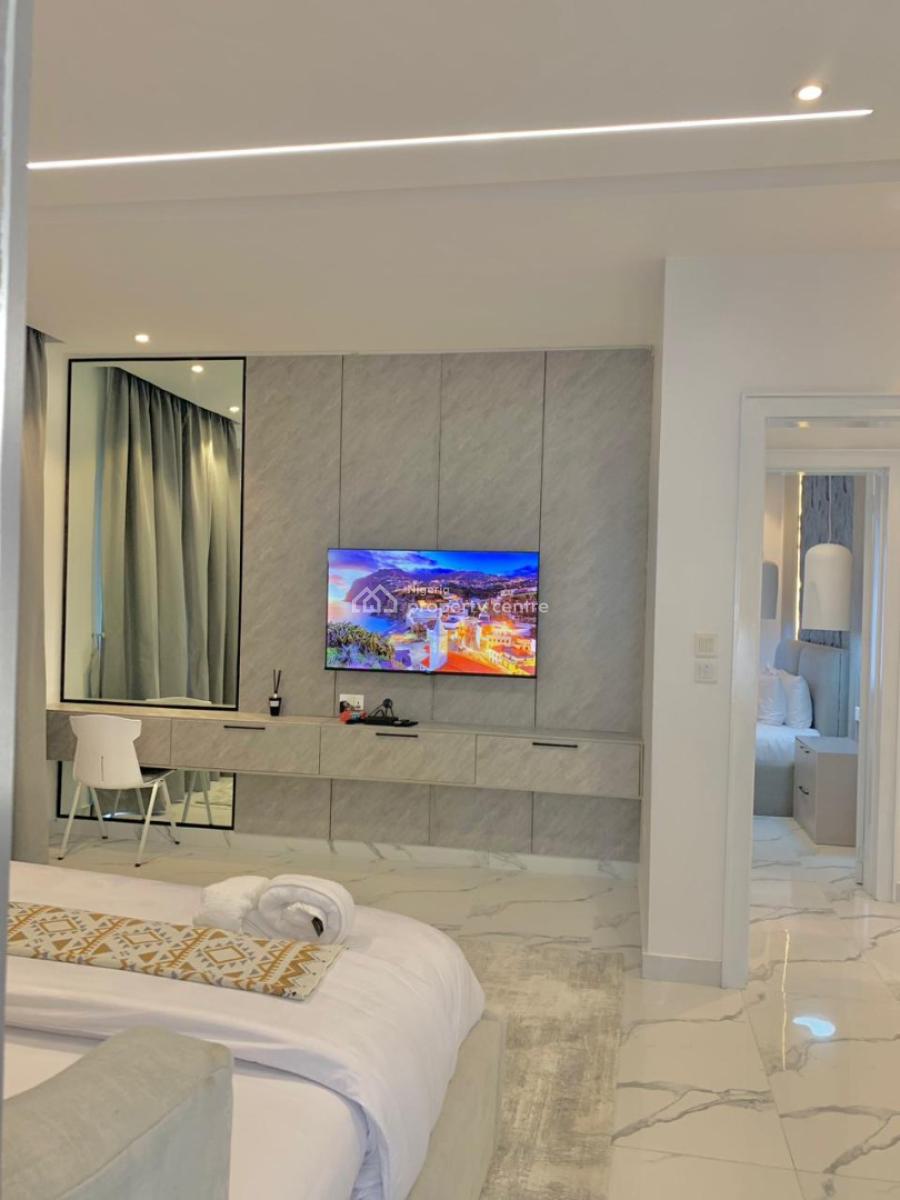 Luxury 2 Bedrooms Apartment with Ps5 and Snooker Table, Victoria Island (vi), Lagos, Flat / Apartment Short Let