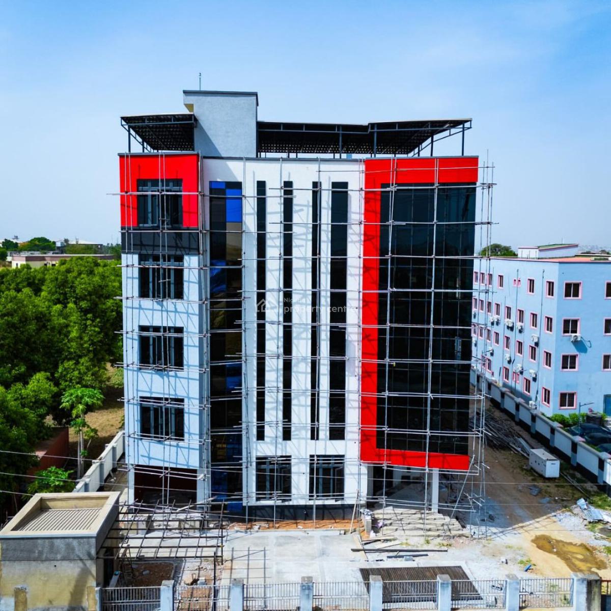 Office Complex with Modern Facilities, Umaru Musa Yaradua Expressway, Central Business District, Abuja, Commercial Property for Sale