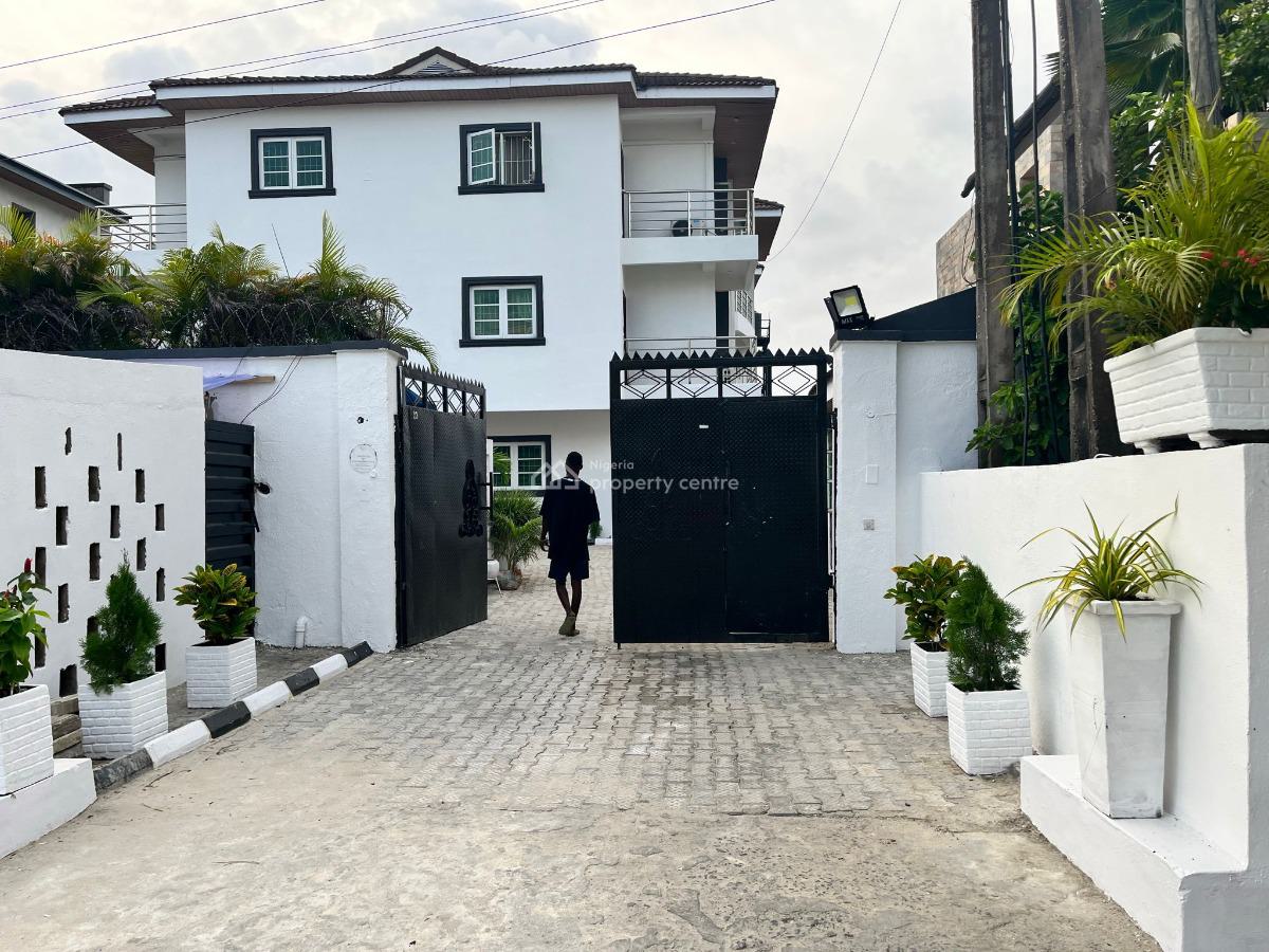 Contemporary Luxury 3 Bedroom Apartment with a Room Bq in Serene Place, Lekki, Lekki Phase 1, Lekki, Lagos, Flat / Apartment for Sale