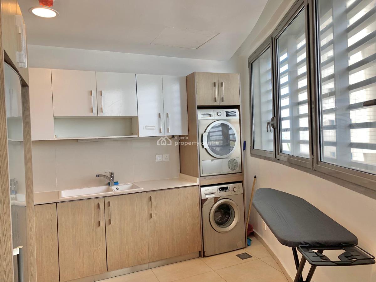 Stunning 3 Bedrooms with Swimming Pool, Spa, Gym, Snooker Board,, Eko Atlantic City, Lagos, Flat / Apartment Short Let