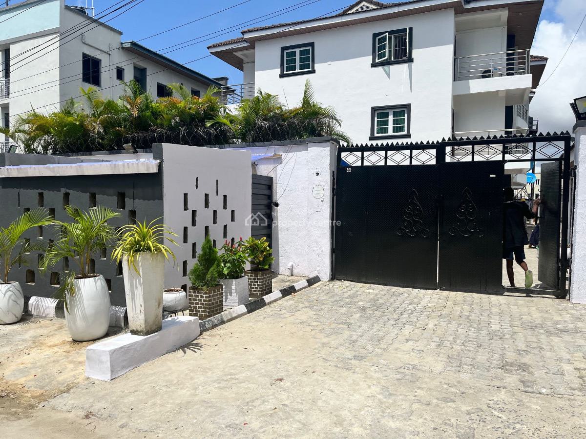 Contemporary Luxury 3 Bedroom Apartment with a Room Bq, Lekki Phase 1, Lekki, Lagos, House for Sale