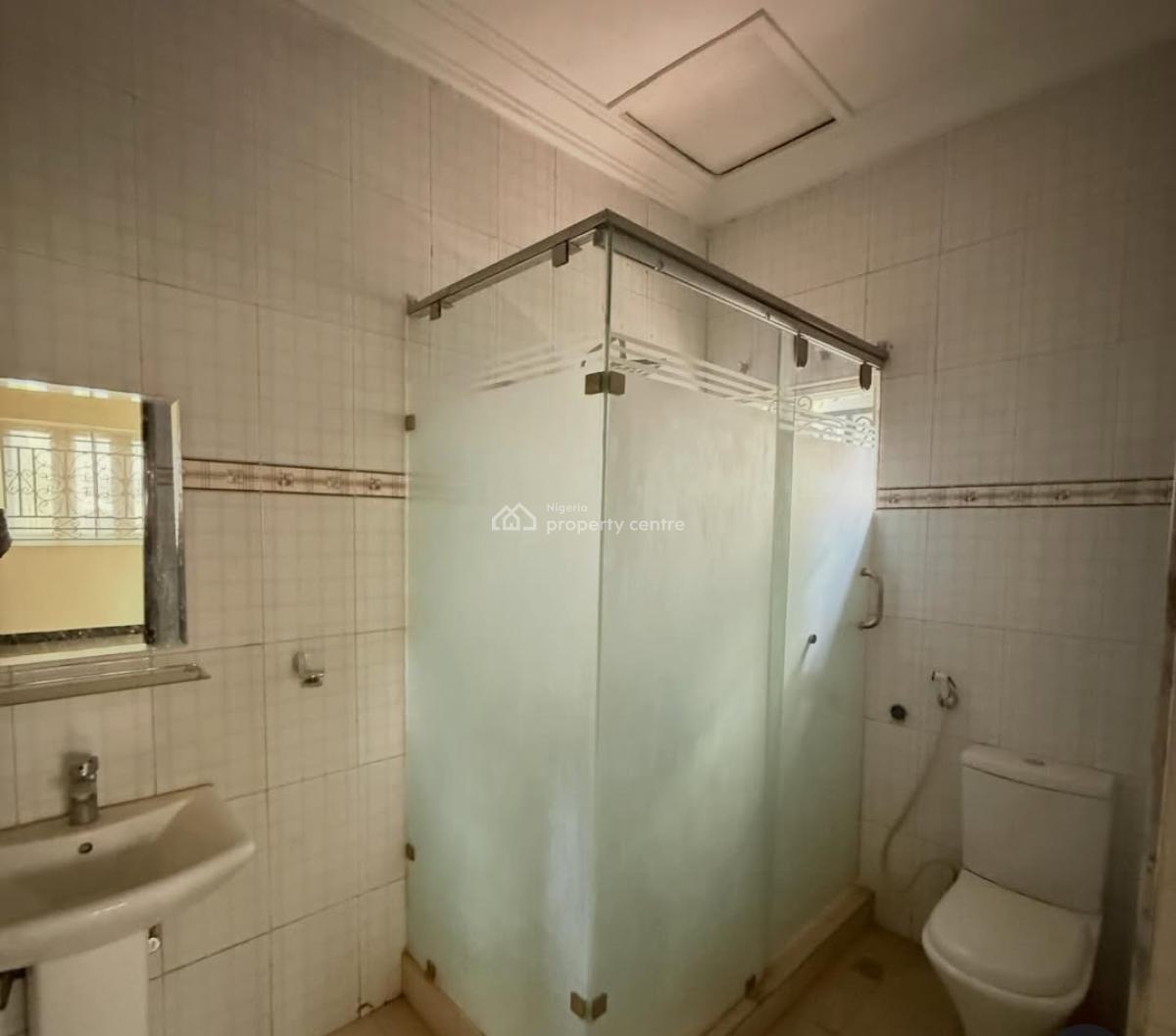 3 Bedrooms Detached Duplex + 2 Rooms Bq, River Park Estate, Lugbe District, Abuja, Detached Duplex for Sale