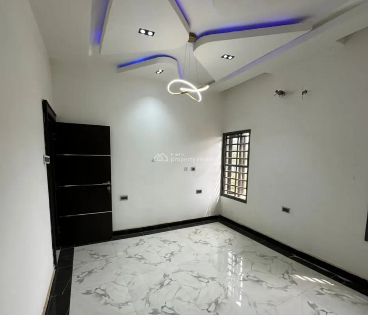 4 Bedrooms Semi Detached Duplex + Bq + Swimming Pool, Wuye, Abuja, Semi-detached Duplex for Sale