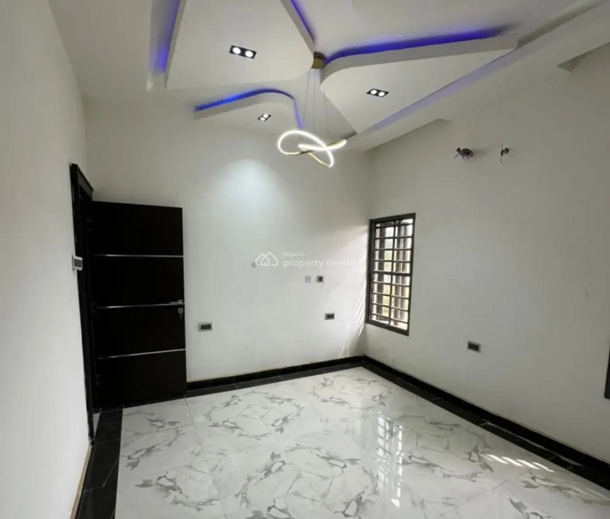 4 Bedrooms Semi Detached Duplex + Bq + Swimming Pool, Wuye, Abuja, Semi-detached Duplex for Sale