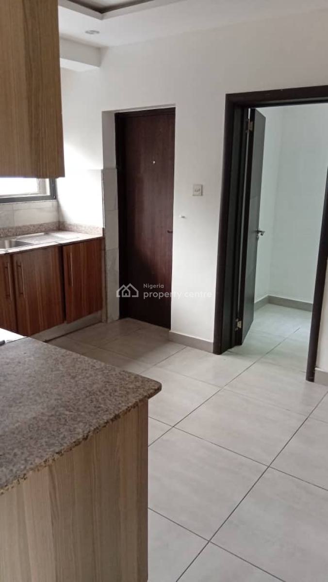 Well Maintained 3 Bedroom Apartment with Bq, Old Ikoyi, Ikoyi, Lagos, Flat / Apartment for Rent